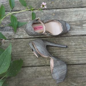 Betsey Johnson Platform Stilleto